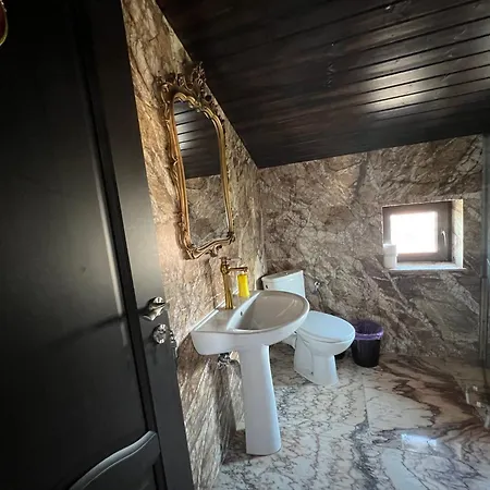 Canada Castle 4*