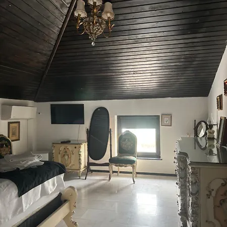 게스트하우스 Canada Castle 4*