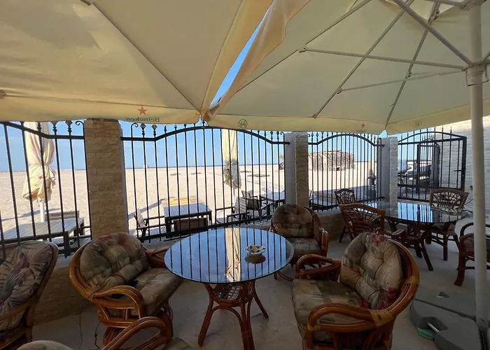 Guest house Canada Castle