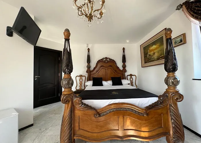 Canada Castle Guest house 4*