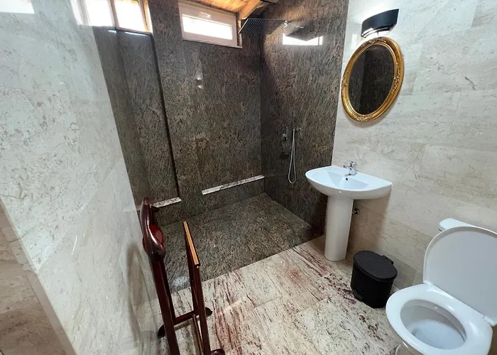 Guest house Canada Castle Eforie Nord