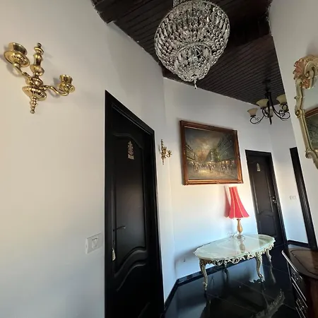 Canada Castle Pensjonat 4*