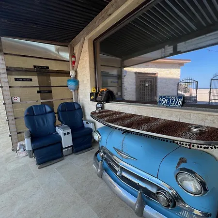 Affittacamere Canada Castle 4*