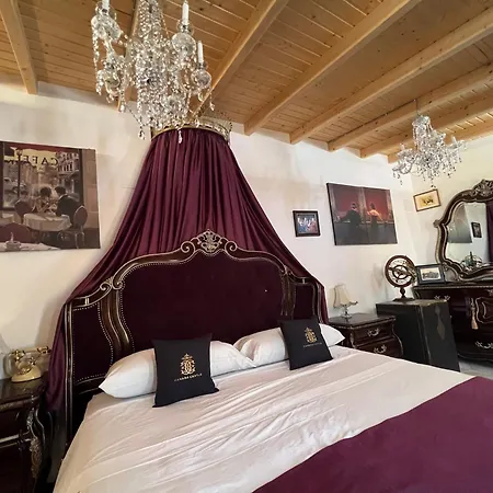Πανσιόν Canada Castle 4*