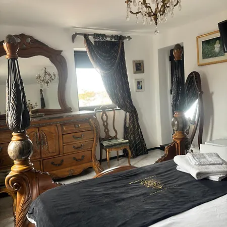 Canada Castle 4*